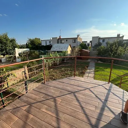 4 Bedroom Elegant, Beautiful And Spacious With A Botanical Garden * Senec