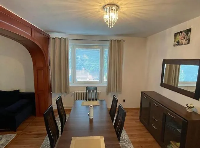 4 Bedroom Elegant, Beautiful And Spacious With A Botanical Garden Senec